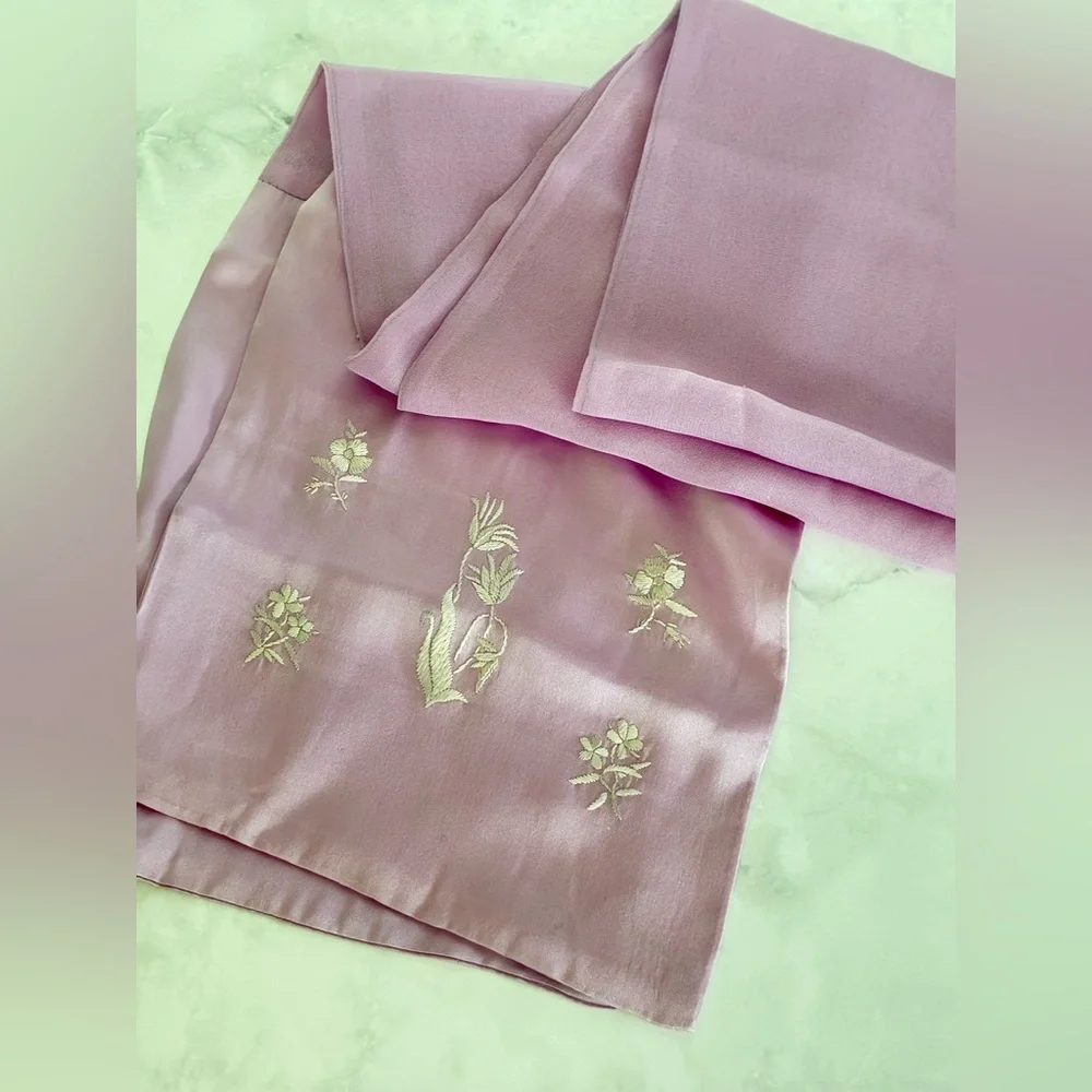 100% Silk Vintage Lavender Scarf with White Flower Embroidery